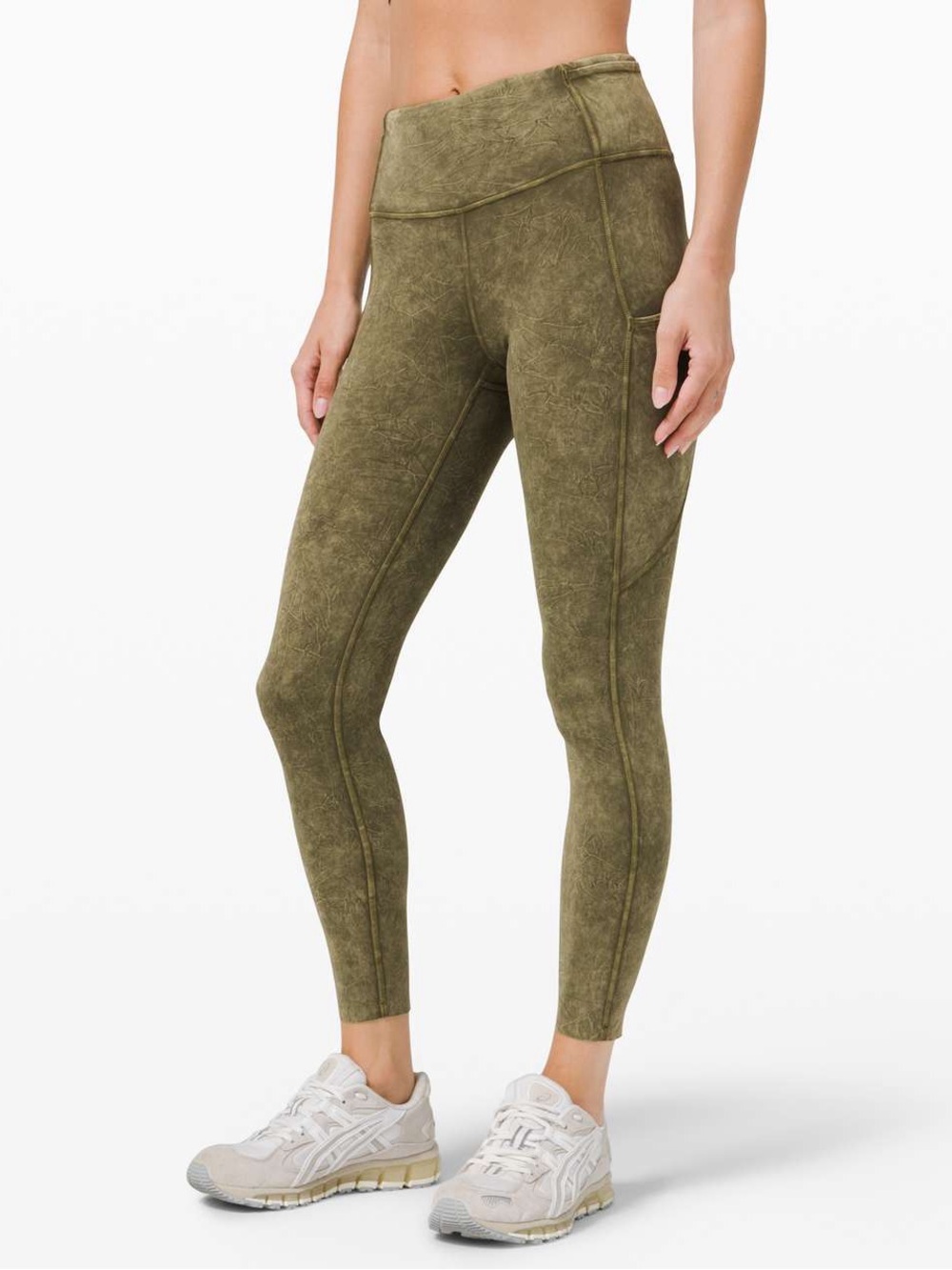 Lululemon Fast and Free High Rise Tight 25" in Ice Dye Green Size 4
